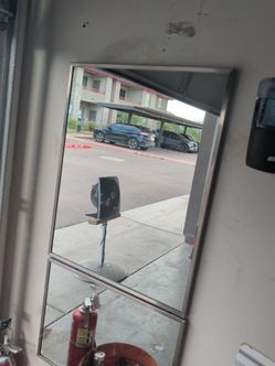 24x30 high polished thick glass mirror