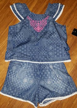 Girls Short Romper 6/6X new with Tags light denim romper