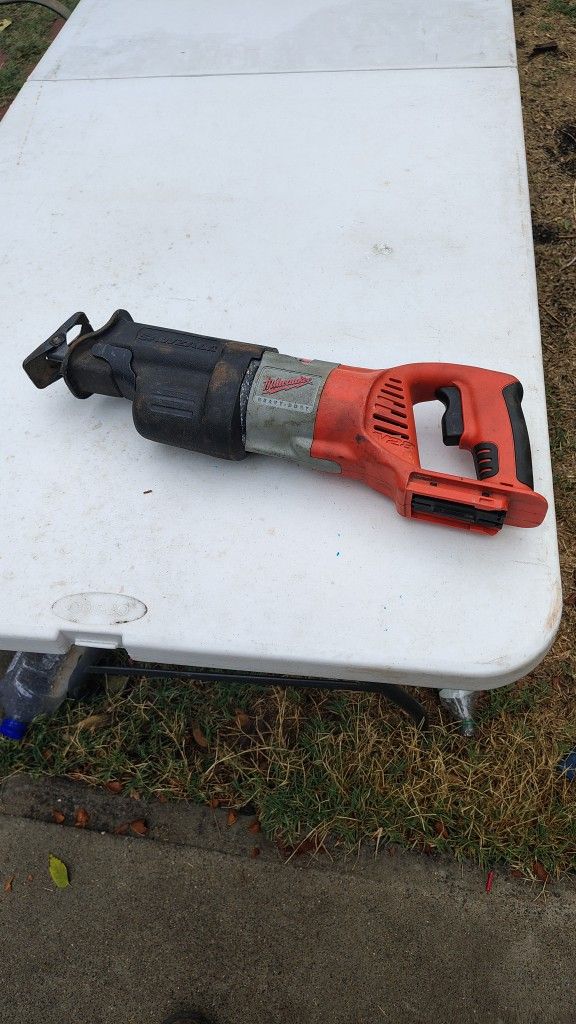 Sawzawl. Good Condition V28