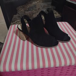 Cole Haan Women's Black Suede Heel