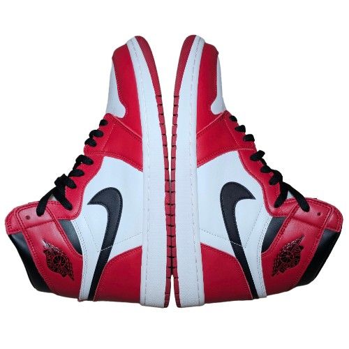 Air Jordan 1 High Chicago 2015