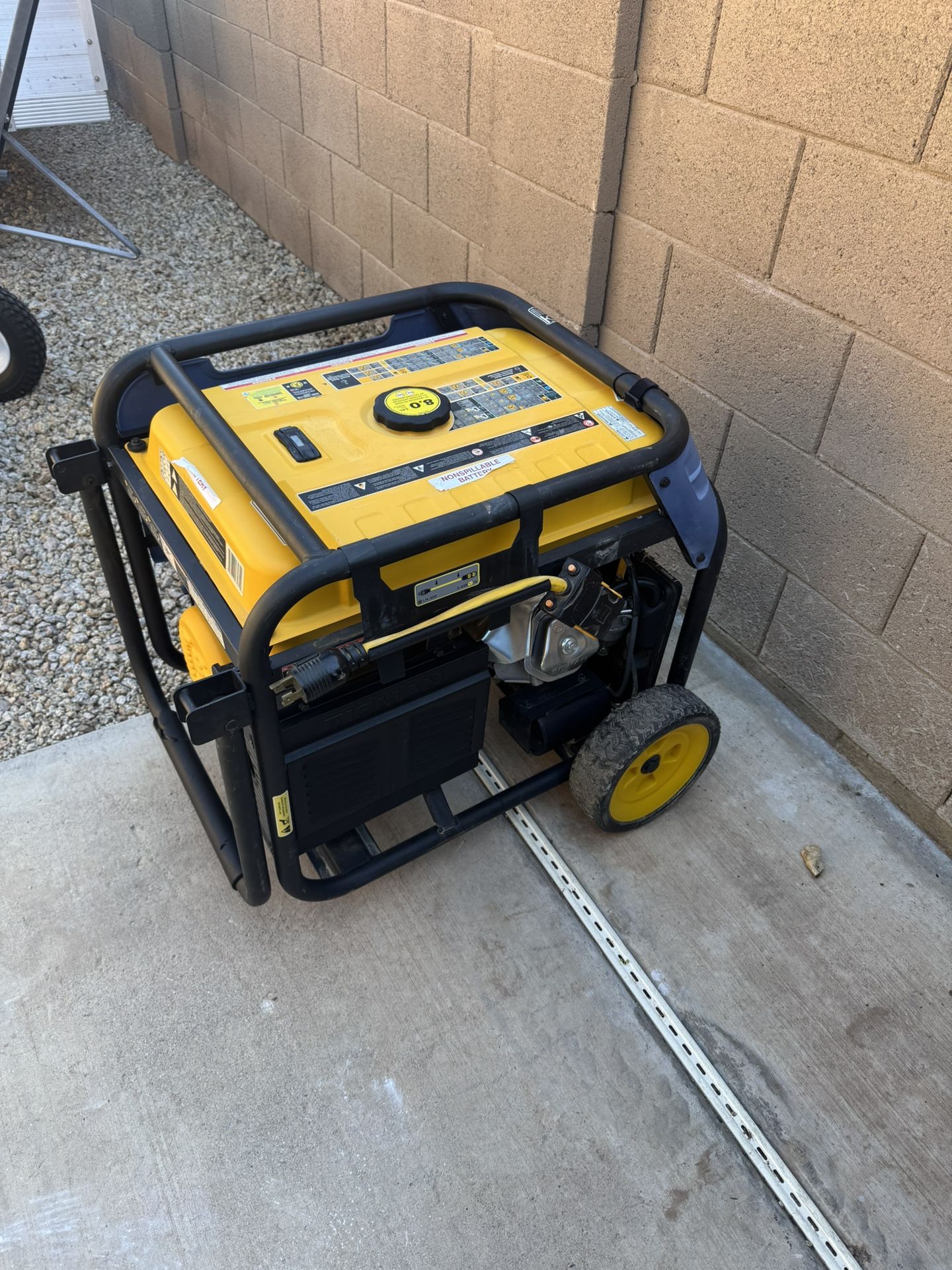 Firman T07571 Tri-fuel Portable Generator 9400W/7500W