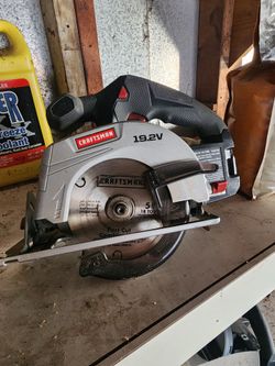 Cordless saw