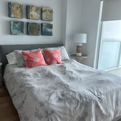 BO Concept Bed- Queen  (Frame + Mattress)