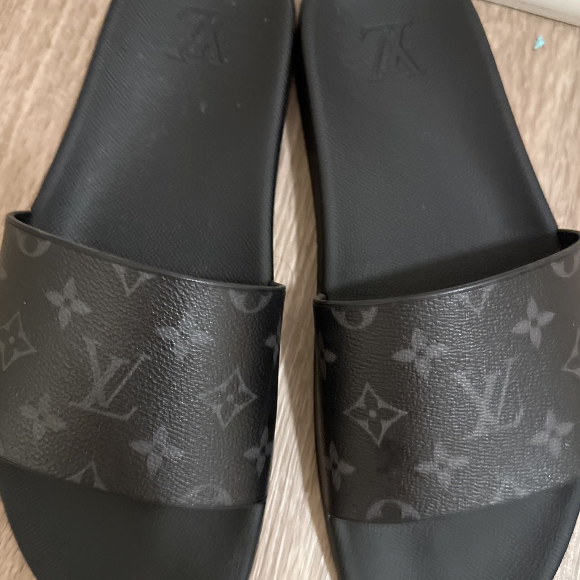 Louis Vuitton Waterfront Mule slides for Sale in San Diego, CA - OfferUp