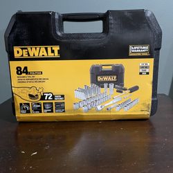 Dewalt Mechanical Tool Set 84 Pcs. $110 Pick Up In Van Nuys