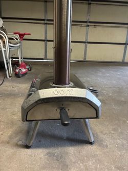 Ooni pizza oven
