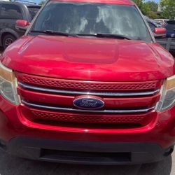 2012 Ford Explorer $7500