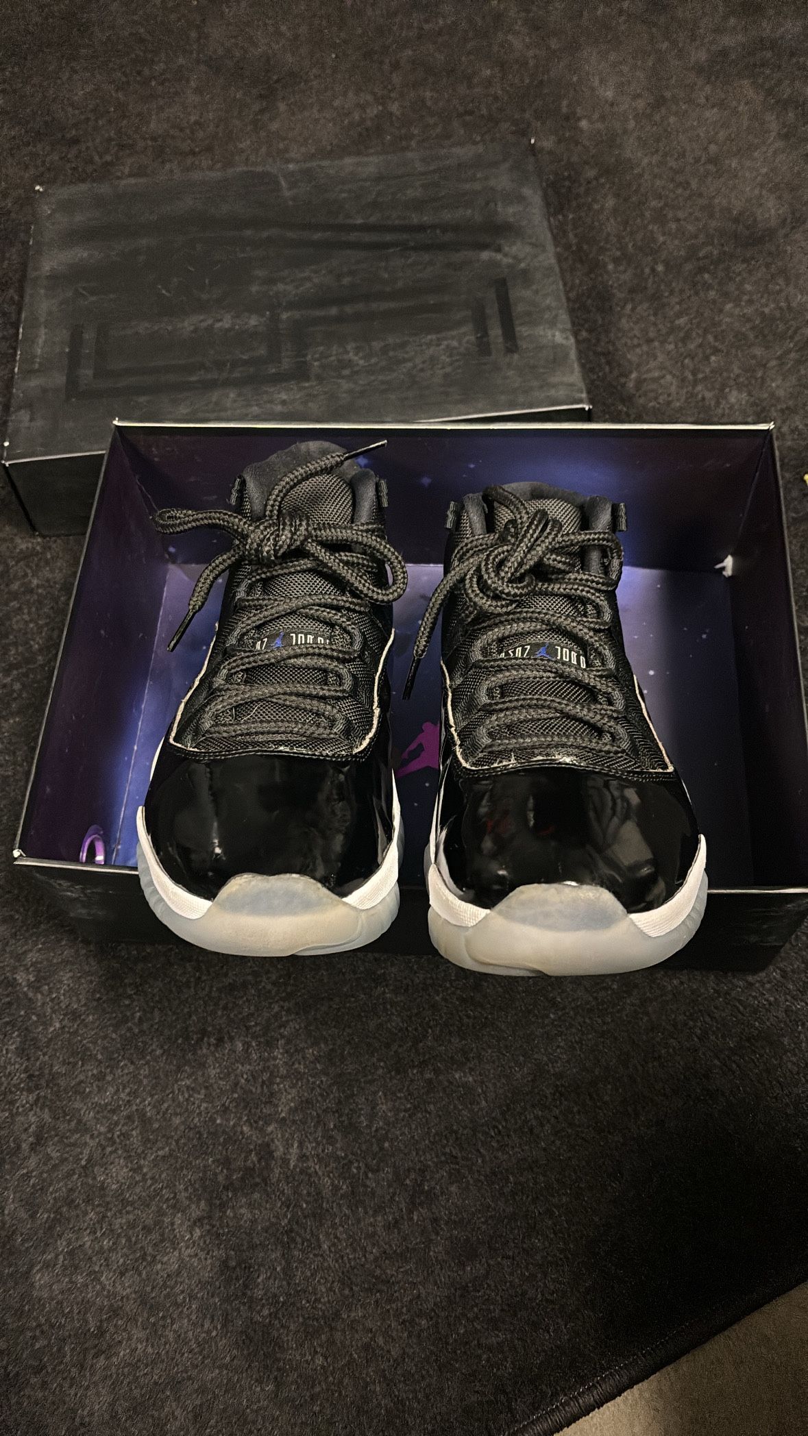 authentic Jordan 11 Space Jams Size 8.5M 8.7/10 Condition Og All👽