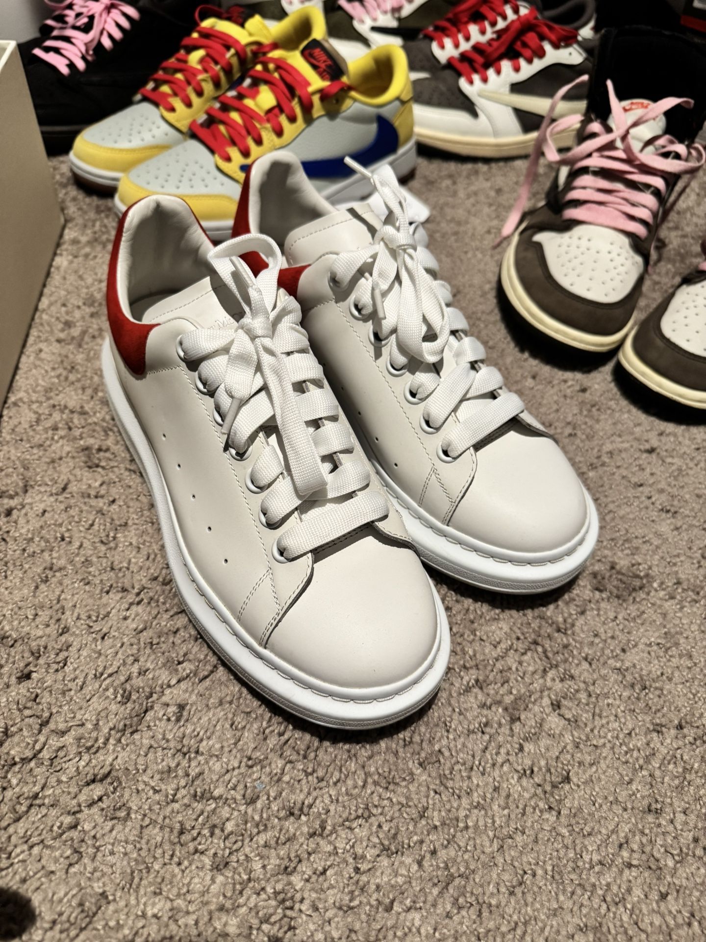 Alexander Mcqueens Size 8 White And Red