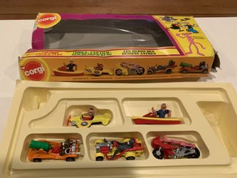 Vintage Collector Set Corgi Die Cast Cars