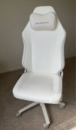 Blacklyte Gaming Chair (White)