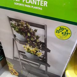 Step Planter In Weeki Wachee Spring Hill