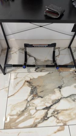 Perfect Multi-Gym Doorway Pull-Up Bar