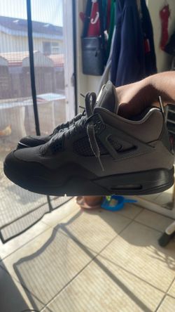 Wet cement Jordan 4s size 11 men