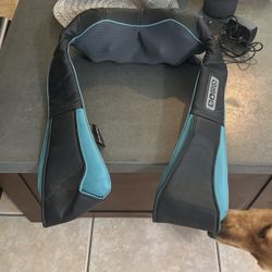 Mo Cuishle Powered Neck Massager