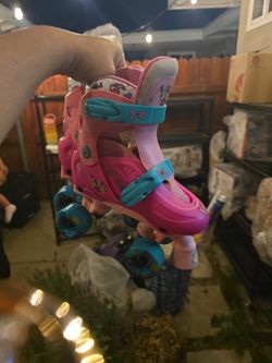 Minnie Mouse Rolling Skates