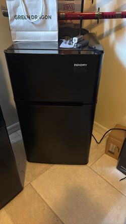 EUHOMY Mini Fridge with Freezer, 3.2