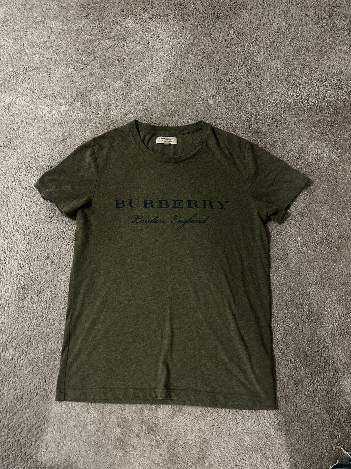 Men’s Burberry Tshirt