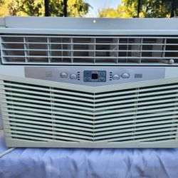 Wall Air Conditioner