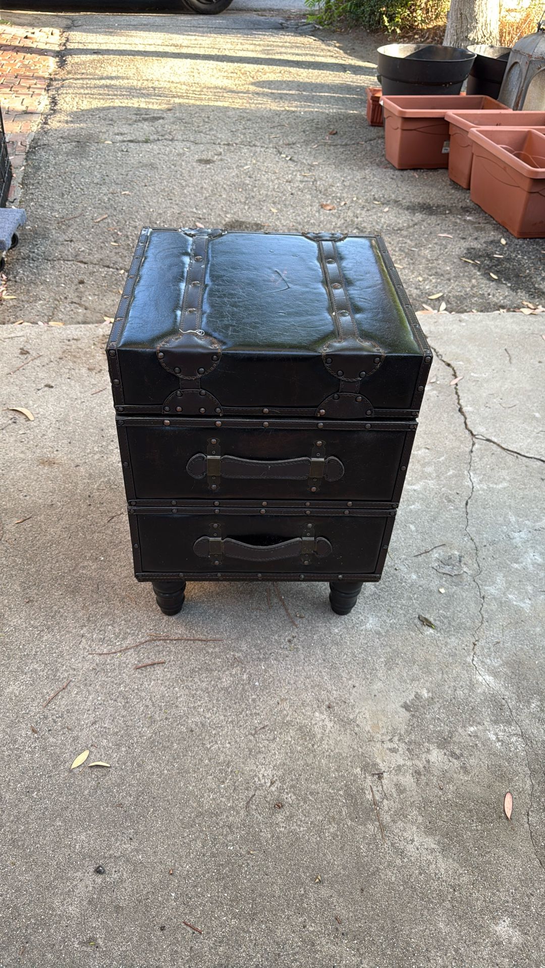 2 Matching End Tables