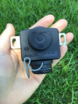 BOSCH Original Factory Throttle Position Sensor Switch Made in Germany BMW E30 Auto Parts Fuel Injection Timing Sensor Air Intake TPS
