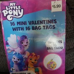 My Little Pony 16 Mini Valentines With 16 Bag Tags 