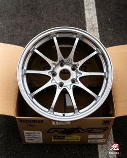 Volk CE28 God Spec 18x10 +40 5x120 Civic Type R FK8 FL5 DE5 / Diamond Silver