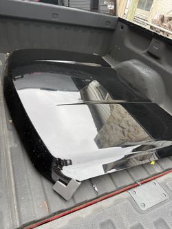 07-13 Silverado black OEM hood