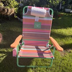 Brand new Roxy Value Beach Chair
