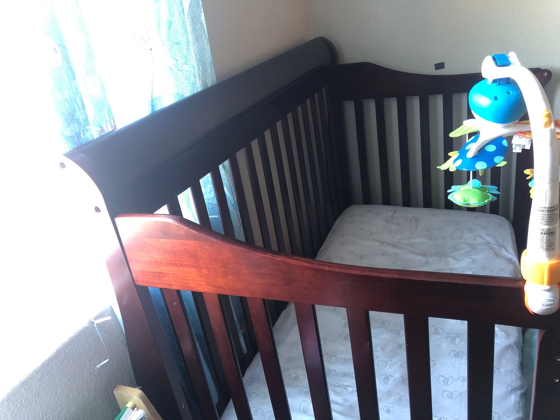 4 in1 convertible crib