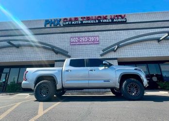 Toyota Tundra Wheels Tires Leveling & Lift Kits Accessories intakes Side Stows Bed Covers Air-bag Kits Installations. (WE Finance)