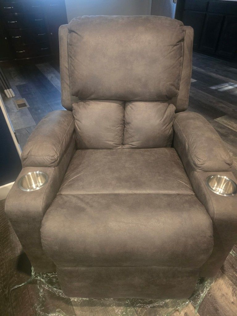 Recliner-new
