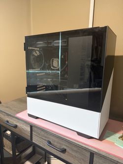CyberPowerPC Gaming PC - Ryzen 9 7900X / RTX 4070 / 2TB SSD