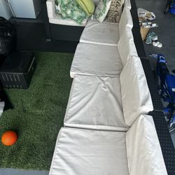 Wicker Couch And Table