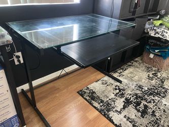Glass computer desk 40x24