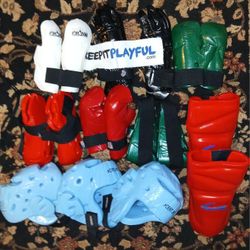 LARGE YARD SALE  JULY 5TH  2942 HIGHBROOK CT. MARIETTA   12:00-6:00 PM. JULY 6TH.  MARTIAL ART GEAR