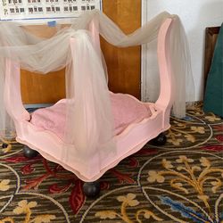 Princess Doggie Bed