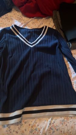 V-neck pullover sweater