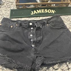 Levi’s Black Shorts 