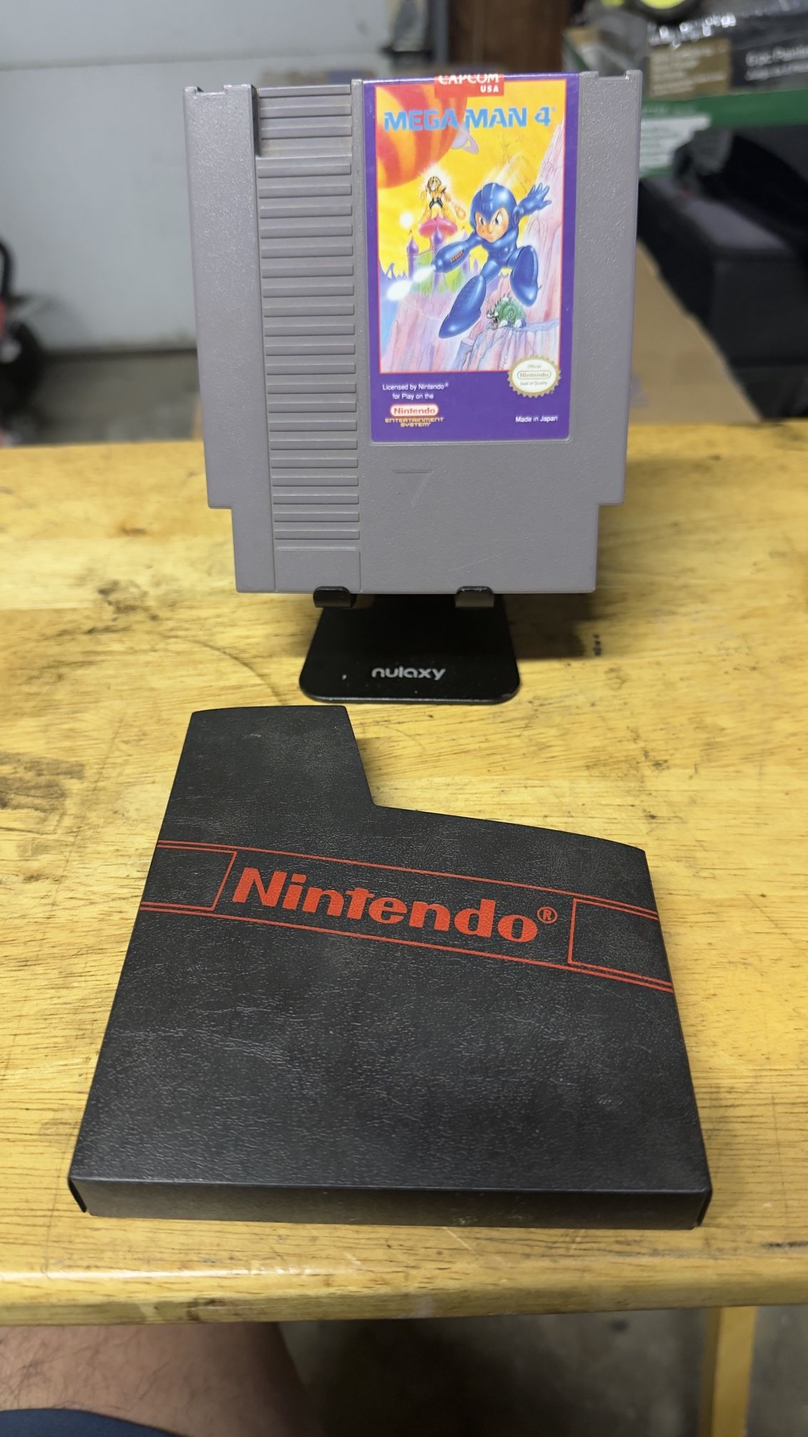 Nintendo Mega Man 4 Rare Game Authentic