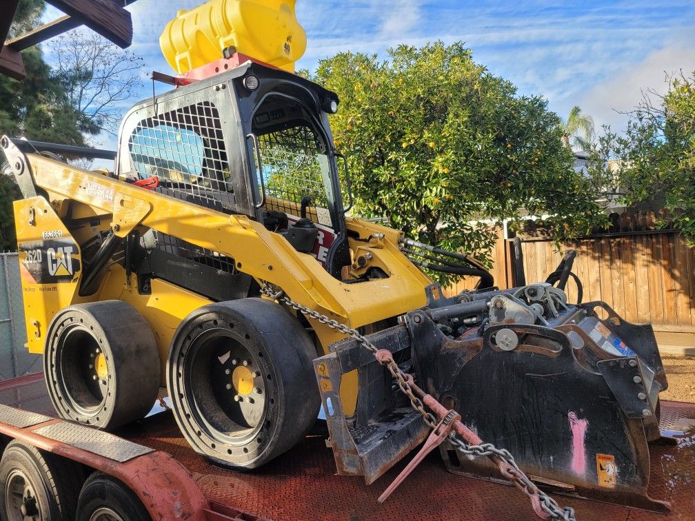 2014 Caterpillar Skid Steer 262D