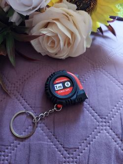 Cinta Metrica         Keychain.   Llavero 