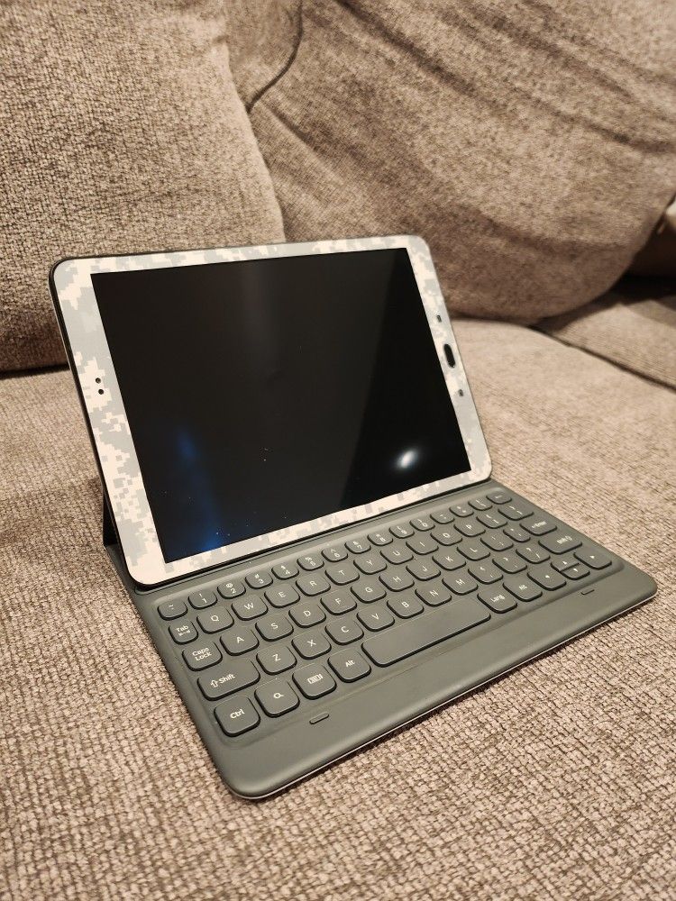 Samsung Galaxy Tab S3 9.7 32gb - Keyboard Cover OEM