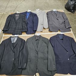 4 Suits And 3 Jackets 46 Regular 