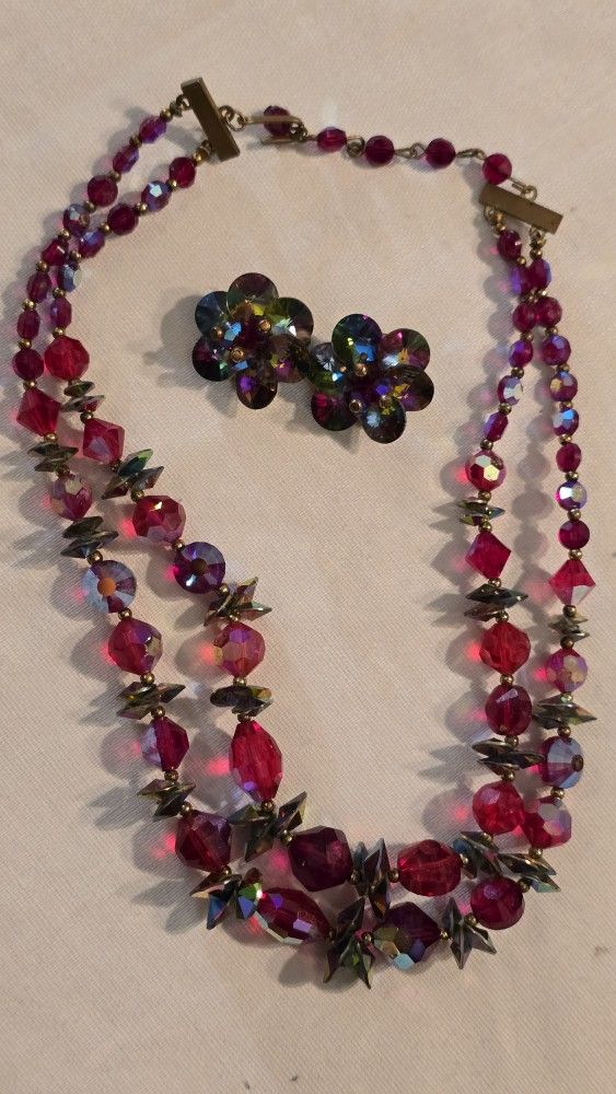VTG. Vendome 2 Strand Red & Blue Aurora Borealis Crystal Beads Necklace And Clip On Earrings Set Very Rare!