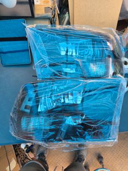 13-18 ram headlights