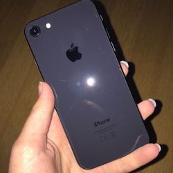 Iphone 8 Fully Unlocked Great Condition 