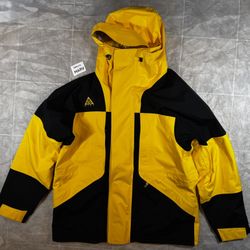 RARE Nike ACG Gore-Tex Jacket Amarillo Yellow Black 