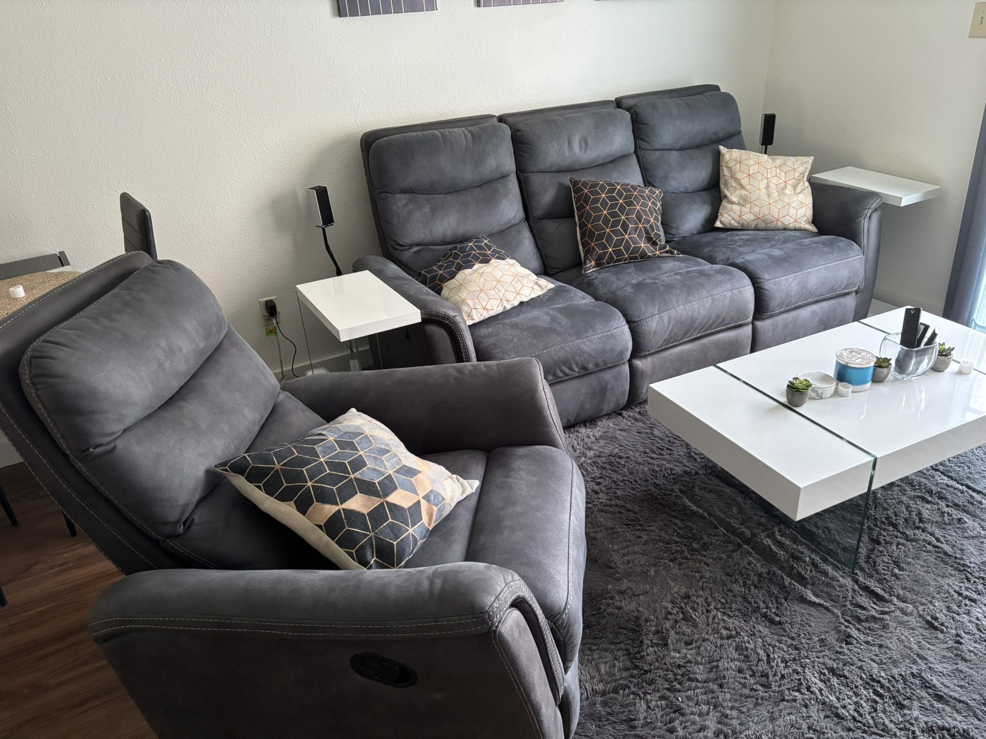 Forte Gray Sofa & Recliner